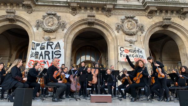 Action by Opera of Paris Artists Against Pension Reform - Sputnik International