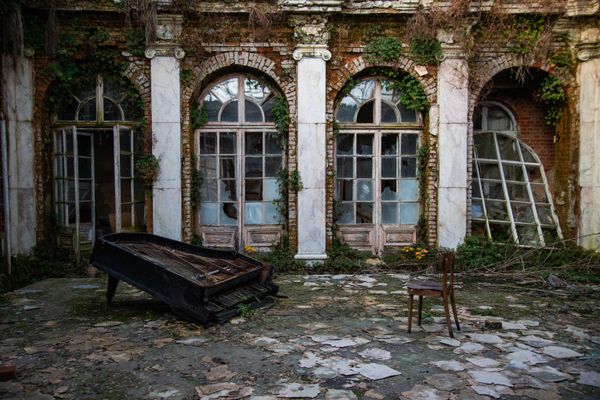 Fascinating Beauty: Aramyants Castle and Other Abandoned Places Fascinating Beauty: Aramyants Castle and Other Abandoned Places - Sputnik International