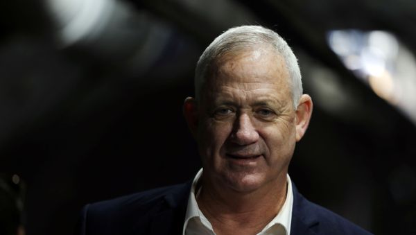 Benny Gantz, leader of Blue and White party, smiles as he walks inside a tunnel while touring The City of David, a Jewish heritage site in the Palestinian neighbourhood of Silwan, East Jerusalem January 14, 2020. Benny Gantz, leader of Blue and White party, smiles as he walks inside a tunnel while touring The City of David, a Jewish heritage site in the Palestinian neighbourhood of Silwan, East Jerusalem January 14, 2020. - Sputnik International