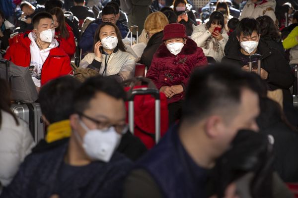 As Deadly as SARS? Second Chinese City on Lockdown Amid New Coronavirus Outbreak - Sputnik International