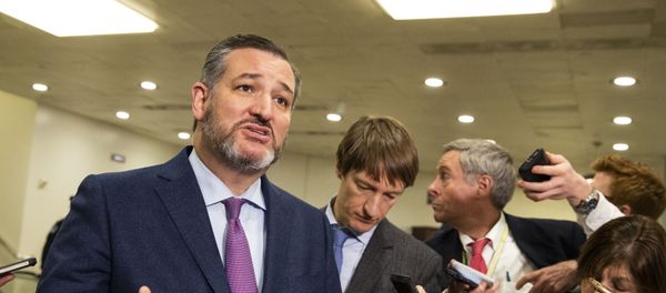 Sen. Ted Cruz, R-Texas, speaks to reporters on Capitol Hill in Washington, Tuesday, Jan. 21, 2020. - Sputnik International