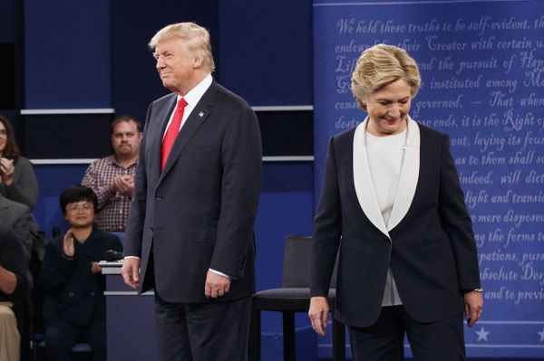 Hillary Clinton Reiterates Call to Abolish Electoral College, 'Select President by Popular Vote' Hillary Clinton Reiterates Call to Abolish Electoral College, 'Select President by Popular Vote' - Sputnik International