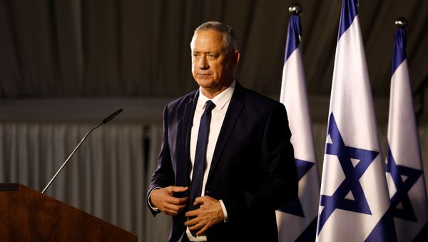 Benny Gantz, leader of Blue and White party is seen after delivering a statement near Tel Aviv, Israel January 25, 2020. Benny Gantz, leader of Blue and White party is seen after delivering a statement near Tel Aviv, Israel January 25, 2020. - Sputnik International