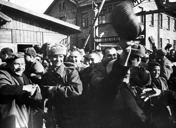 Rescued From Hell: 75th Anniversary of Auschwitz Liberation by Soviet Army Rescued From Hell: 75th Anniversary of Auschwitz Liberation by Soviet Army - Sputnik International