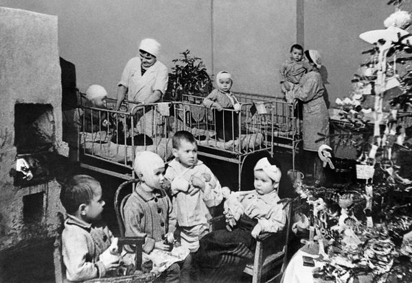 Russia Marks the 75th Anniversary of the 872-Day Nazi Siege of Leningrad - Sputnik International