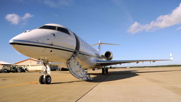 E-11A aircraft equipped with the Battlefield Airborne Communications Node, or BACN E-11A aircraft equipped with the Battlefield Airborne Communications Node, or BACN - Sputnik International