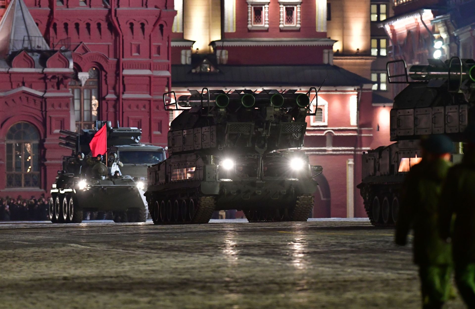 Night-time repetition of the Buk-M2 missile system in Moscow. - Sputnik International, 1920, 29.05.2023