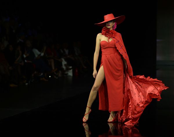 Beauty and Passion: Spirit of Spanish Dance Presented at International Flamenco Fashion Show - Sputnik International