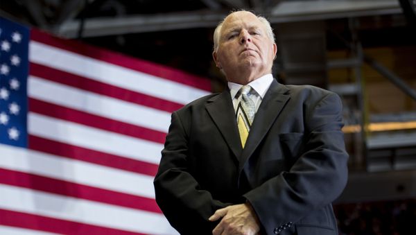 US radio talk show host and conservative political commentator Rush Limbaugh - Sputnik International