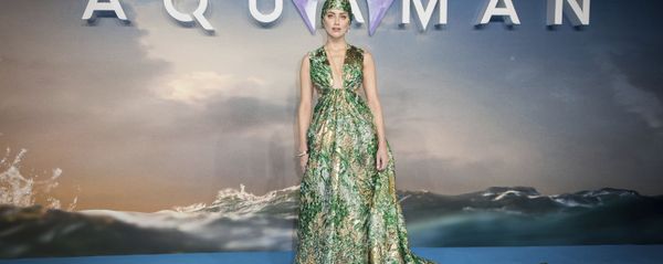 Actress Amber Heard poses for photographers upon arrival at the world premiere of the film 'Aquaman', in London, Monday, 26 November 2018 - Sputnik International