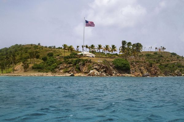 Bill Clinton 'Petrified' Hillary Will Leave Him After Claims He Went to Epstein's Island, Pal Says - Sputnik International