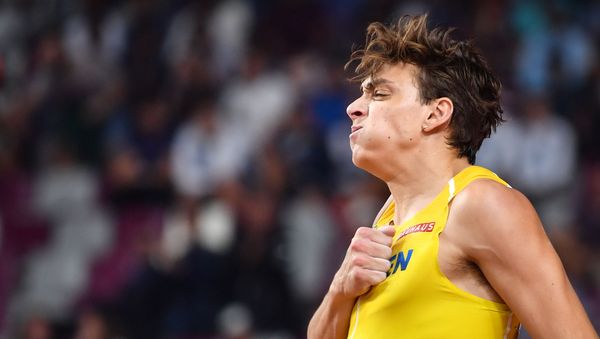 Sweden's Armand Duplantis during the Men's Pole Vault final on October 1, 2019 - Sputnik International