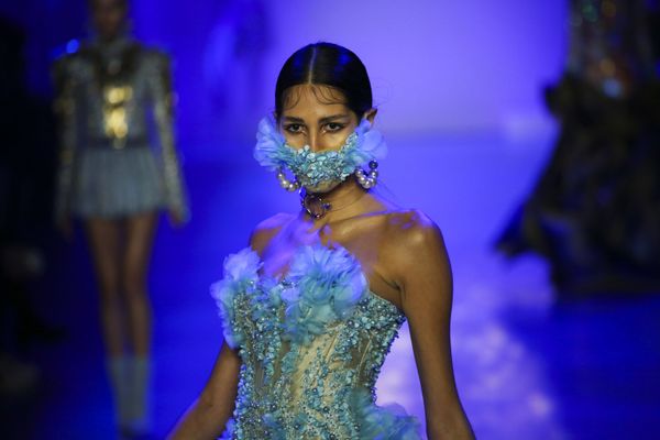 Models walk the runway for The Blonds during New York Fashion Week at Spring Studios on 9 February 2020 in New York City. - Sputnik International