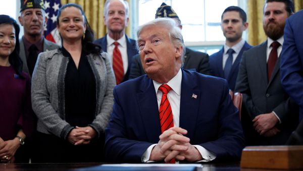 U.S. President Trump participates in a signing ceremony for The Supporting Veterans in STEM Careers Act in Washington - Sputnik International