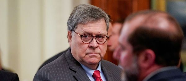 U.S. Attorney General Robert Barr arrives prior to U.S. President Donald Trump's statement about his acquittal on impeachment charges by the U.S. Senate in the East Room of the White House in Washington, U.S., February 6, 2020 - Sputnik International