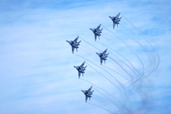 The Swifts aerobatic team performs in Krasnodar The Swifts aerobatic team performs in Krasnodar - Sputnik International
