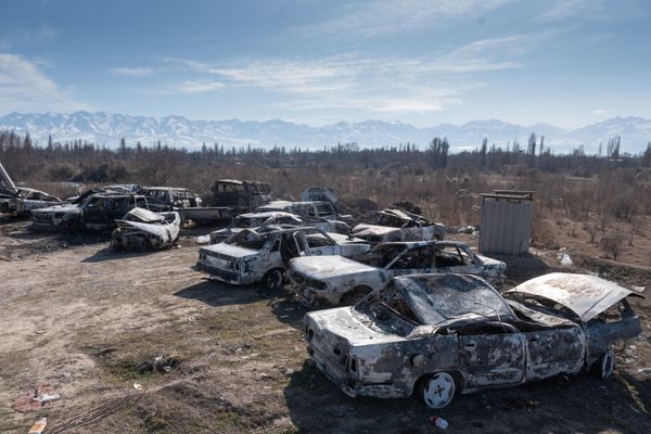 Cars burnt during mass protests in the Zhambyl region of Kazakhstan Cars burnt during mass protests in the Zhambyl region of Kazakhstan - Sputnik International