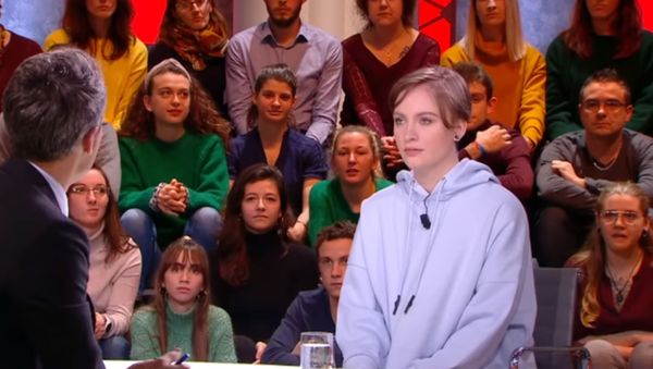 Mila speaks at the French talk show Quotidien on 3 February 2020. - Sputnik International
