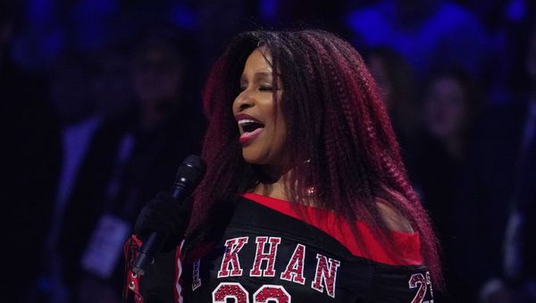 Chaka Khan performs the American national anthem before the 2020 NBA All Star Game at United Center Chaka Khan performs the American national anthem before the 2020 NBA All Star Game at United Center - Sputnik International