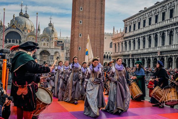 Participants of the 2020 Venice Carnival in the city's St Mark's Square Participants of the 2020 Venice Carnival in the city's St Mark's Square - Sputnik International