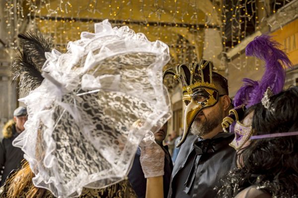 Participants of the 2020 Venice Carnival in the city's St Mark's Square Participants of the 2020 Venice Carnival in the city's St Mark's Square - Sputnik International