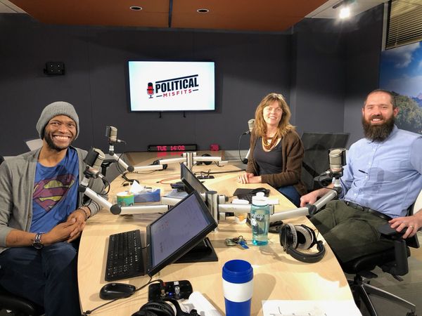 Radio Sputnik Welcomes New 'Political Misfits' Broadcast to Show Lineup Radio Sputnik Welcomes New 'Political Misfits' Broadcast to Show Lineup - Sputnik International