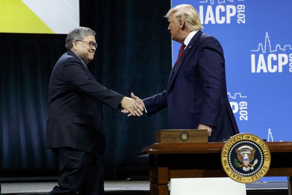 'Just Bull****': Barr Reportedly Slammed Trump Lawyers' Election Voter Fraud Claims in 2020 - Sputnik International