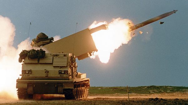 MLRS fires a Guided Multiple Launch Rocket System rocket. - Sputnik International