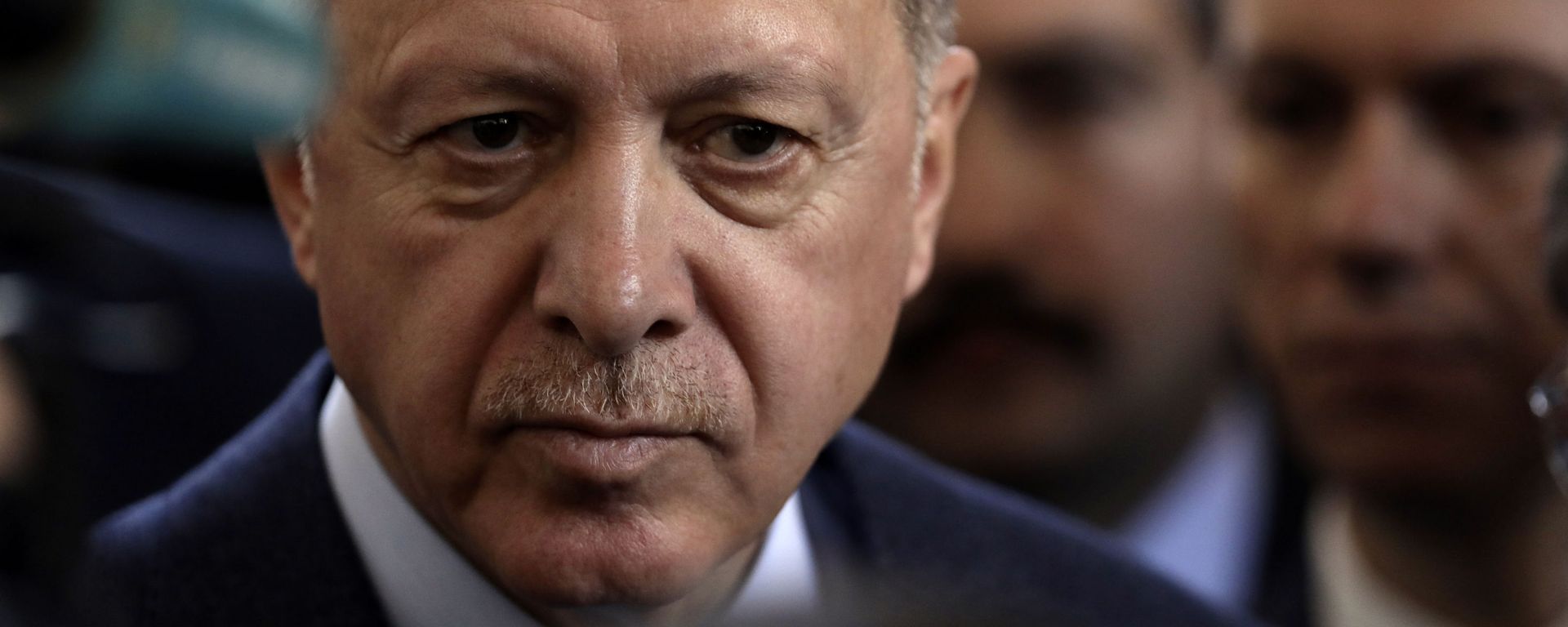 Turkish President Recep Tayyip Erdogan speaks to journalists at parliament, in Ankara, Turkey, Wednesday, Feb. 19, 2020. Erdogan said on Wednesday that time was running up for Syrian government forces to retreat from Syria's northwestern Idlib province and warned of an imminent Turkish intervention to force the retreat. - Sputnik International, 1920, 31.03.2022