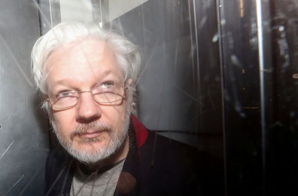 Harry Dunn's Family Slams ‘Hypocritical’ US, Demand Stop to Julian Assange's Extradition Harry Dunn's Family Slams ‘Hypocritical’ US, Demand Stop to Julian Assange's Extradition - Sputnik International