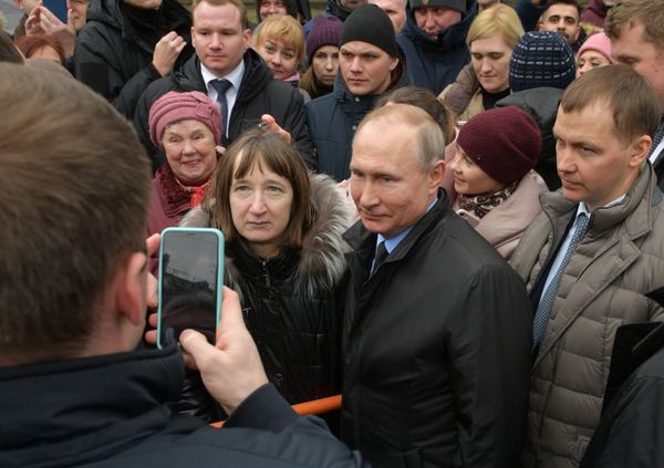 'Not Just Work': Vladimir Putin Reveals What Presidency Means to Him - Sputnik International