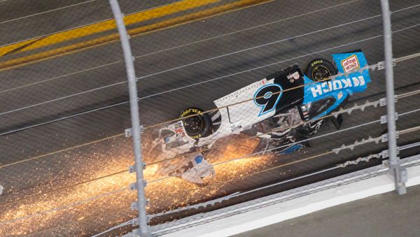 NASCAR Cup Series driver Ryan Newman (6) crashes on the last lap of the Daytona 500 at Daytona International Speedway, Feb 17, 2020 - Sputnik International