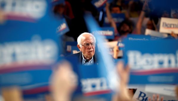 Democratic U.S. presidential candidate Senator Bernie Sanders - Sputnik International