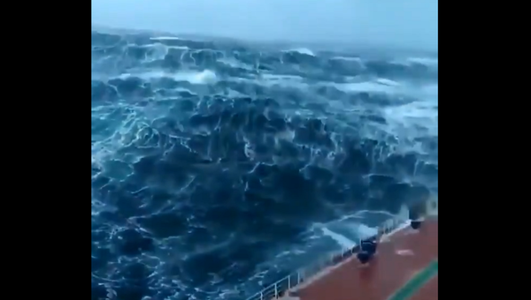 Waves - Sputnik International