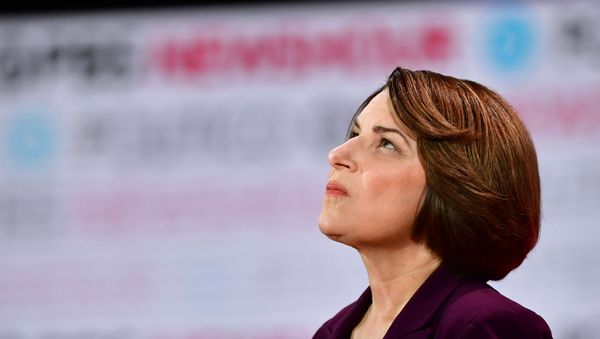 In this file photo taken on December 19, 2019 Democratic presidential hopeful Democratic presidential hopeful Minnesota Senator Amy Klobuchar looks on ahead of the sixth Democratic primary debate of the 2020 presidential campaign season co-hosted by PBS NewsHour & Politico at Loyola Marymount University in Los Angeles, California. - Sputnik International