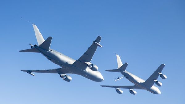 Boeing KC-46A over Edwards Air Force Base, California - Sputnik International