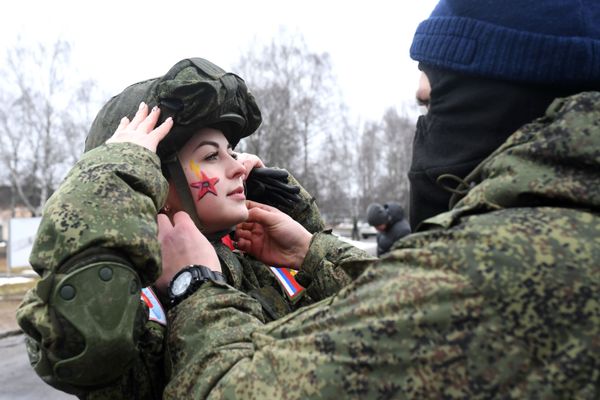 Camouflage Ladies: Military Beauty Pageant in Russia Camouflage Ladies: Military Beauty Pageant in Russia - Sputnik International
