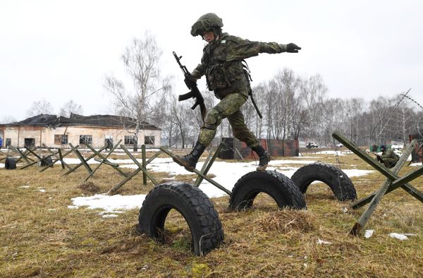 Camouflage Ladies: Military Beauty Pageant in Russia Camouflage Ladies: Military Beauty Pageant in Russia - Sputnik International