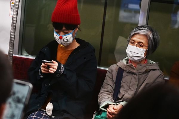 Sick Fashion: Face Masks Become Mainstream Amid Coronavirus Outbreak - Sputnik International