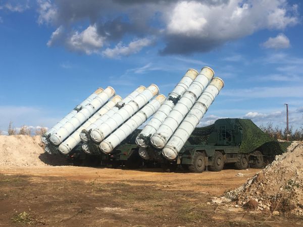 US Will Harm Own Trade Interests if It Slaps Sanctions on India Over Russian S-400s, Ex-Adviser Says - Sputnik International