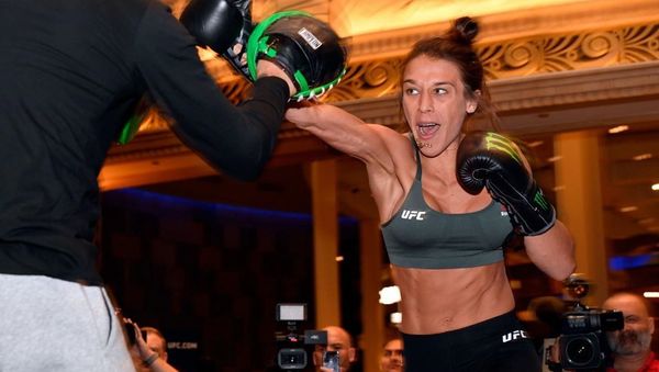  Joanna Jedrzejczyk  - Sputnik International