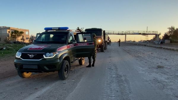 Russian Military Police in Saraqib - Sputnik International