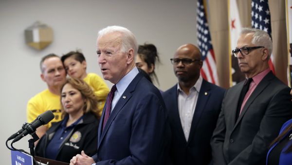 Democratic presidential candidate former Vice President Joe Biden in Los Angeles - Sputnik International