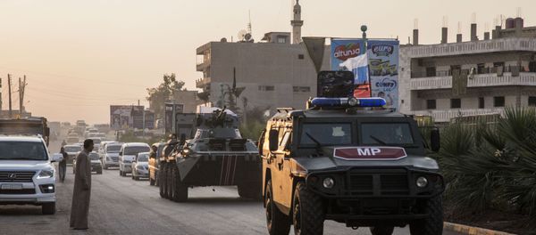 Russian forces in the city of Amuda, north Syria - Sputnik International