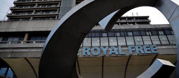 The Royal Free NHS hospital is pictured in London on February 10, 2020, where some of the UK nationals that have been confirmed to have the 2019-nCoV strain of the novel coronavirus have been taken.  - Sputnik International