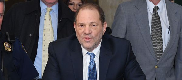 Harvey Weinstein arrives at the Manhattan Criminal Court, on February 24, 2020 in New York City. Harvey Weinstein arrives at the Manhattan Criminal Court, on February 24, 2020 in New York City. - Sputnik International
