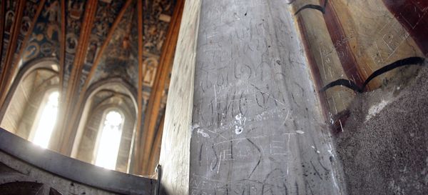 From Raphael to Banksy: How Vandals Ruin Artwork All Over the World - Sputnik International