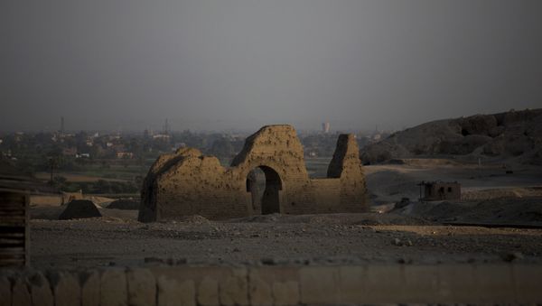 This Tuesday, Nov. 12, 2013 photo shows  the view from Hatshepsut Temple (1508–1458 BC) in Deir el-Bahari, near the ancient city of Luxor, Egypt. (AP Photo/Manu Brabo) - Sputnik International