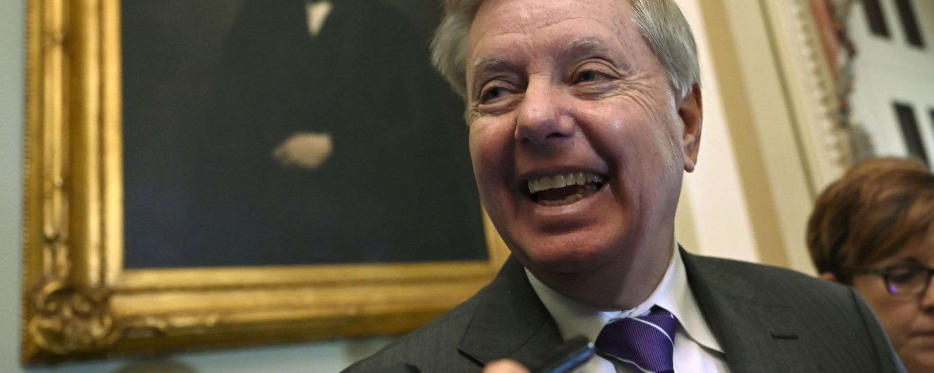Sen. Lindsey Graham, R-S.C., talks to reporters on Capitol Hill in Washington, Tuesday, Feb. 25, 2020.  - Sputnik International, 1920, 22.07.2025