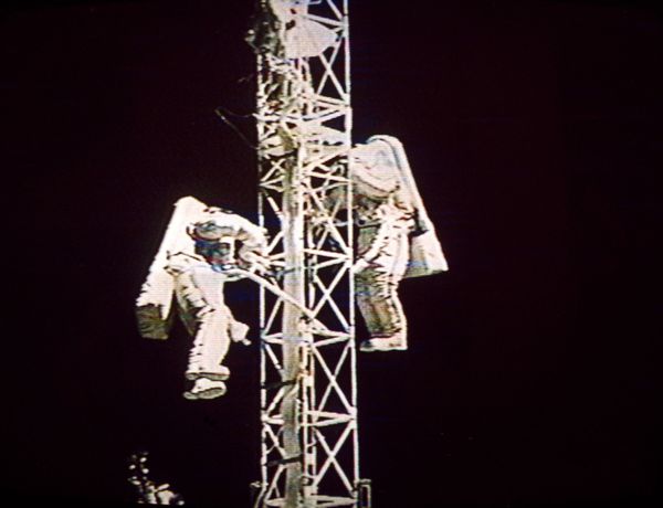 First Person to Walk in Space: Russian Cosmonaut Alexei Leonov and Those Who Came After Him First Person to Walk in Space: Russian Cosmonaut Alexei Leonov and Those Who Came After Him - Sputnik International